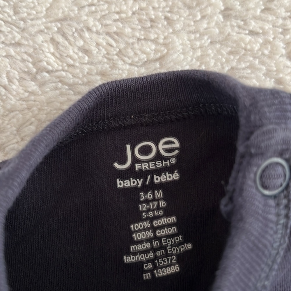 (3 for $10) joe fresh 3-6 month hug me bodysuit - Picture 3 of 3